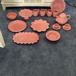 Dishes-Bordallo Pinheiro