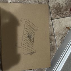 Adjustable Foot Rest 