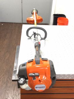 Husqvarna Weed wackier 525l Like New 