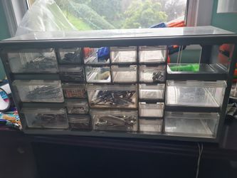 Screw box organizer