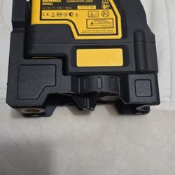 DEWALT  CROSS  LINE  AND PLUM SPOTS LASER 