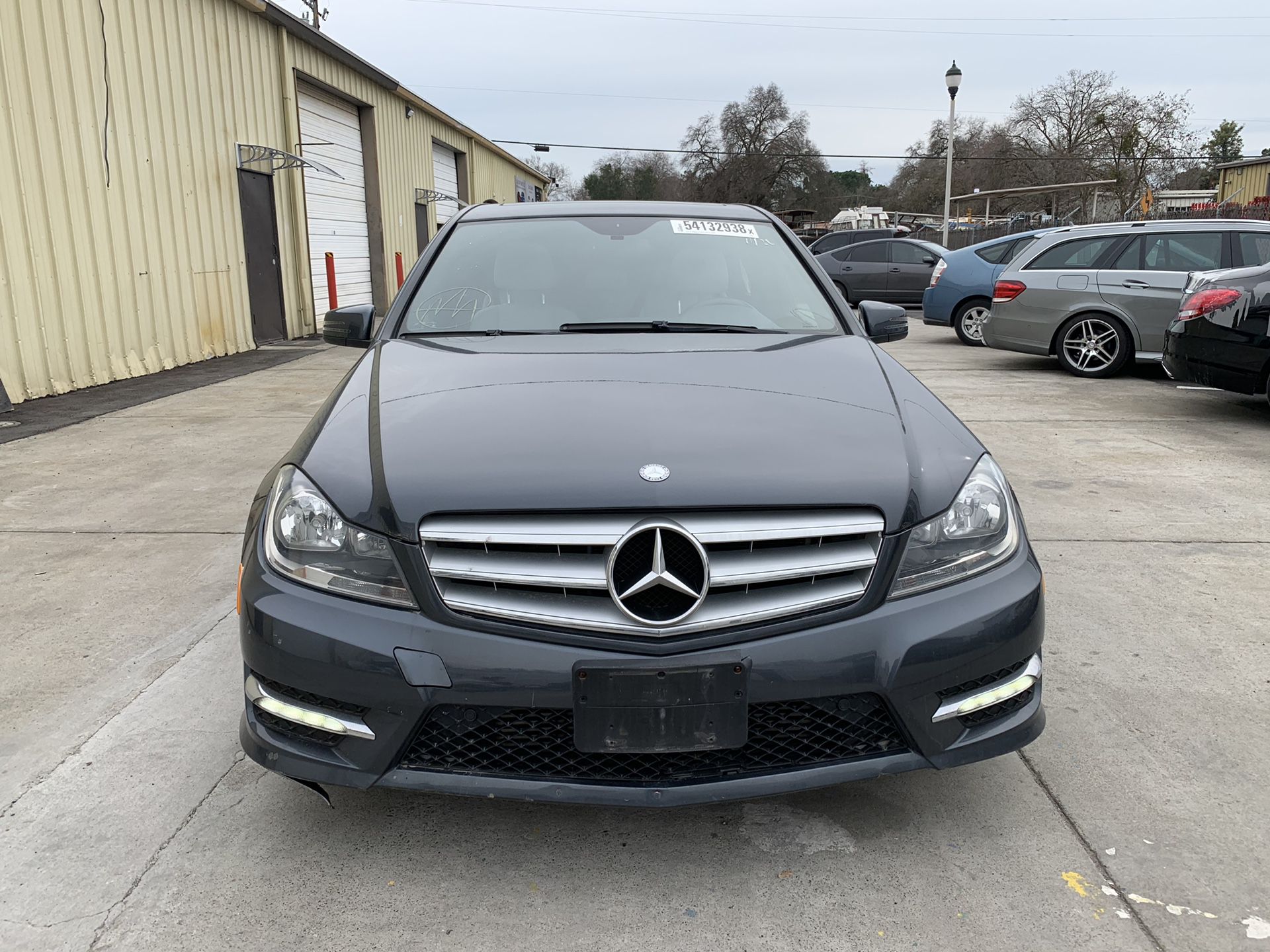 Parting out 13 Mercedes c250 AMG w204
