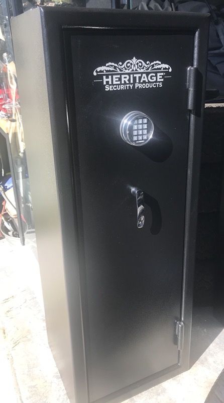 BRAND NEW HERITAGE 14 GUN SAFE VERY SOLID SAFE