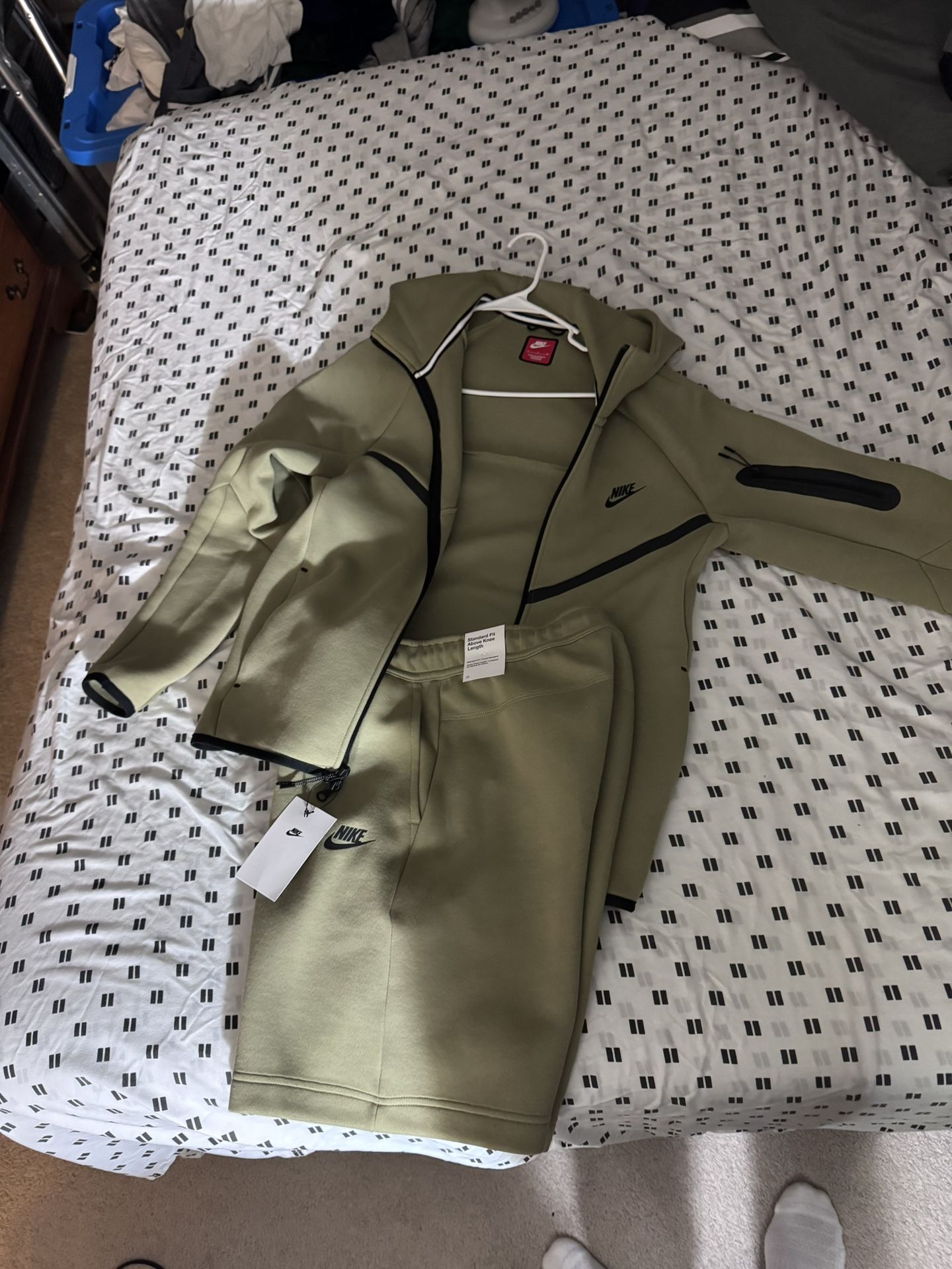 Men Nike Tech Sz Small 