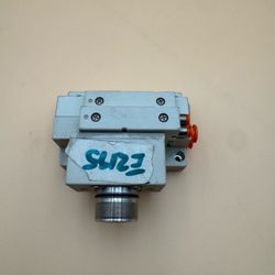 SMC SS5V1-W16CD-04D  Stacking Cassette Pneumatic Manifold