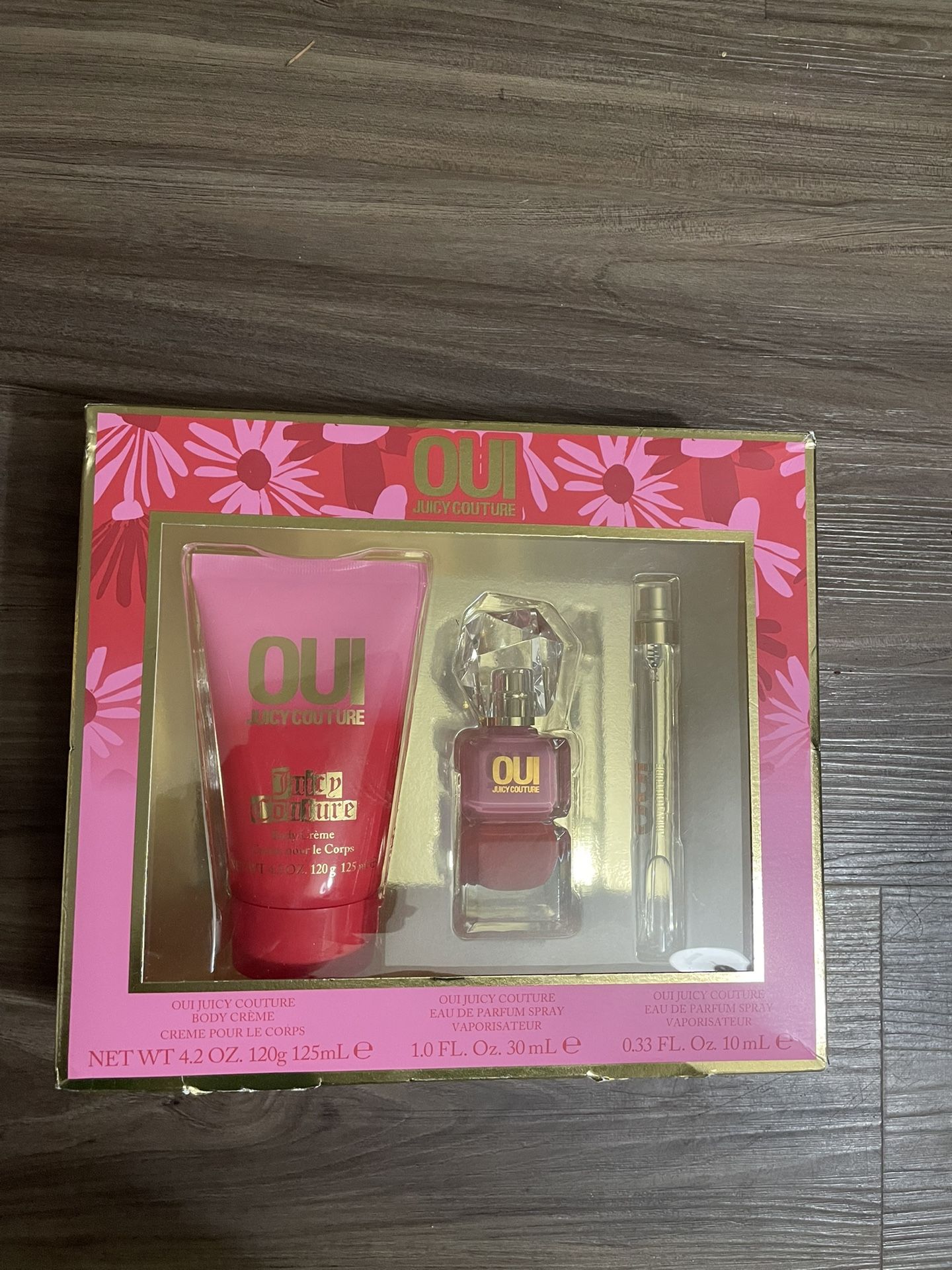Juicy Couture Oui Perfume Set