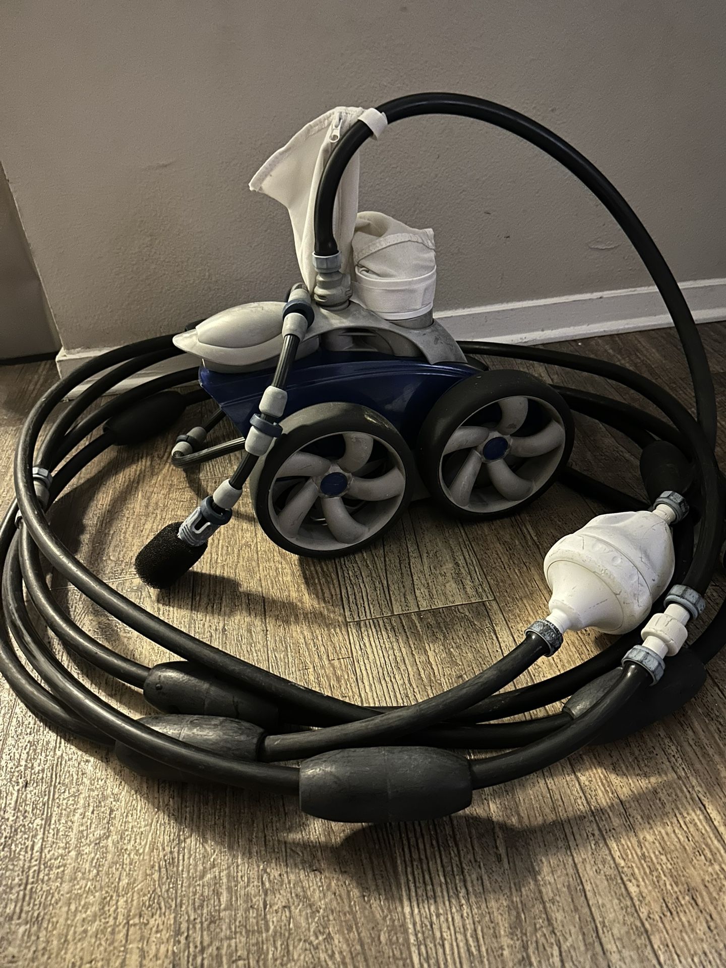 Pool Sweep Cleaner
