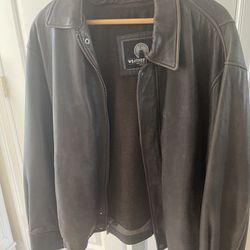 Men’s Vintage Distressed Leather Jacket