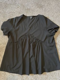 Womens 2x Black Ruffle Top