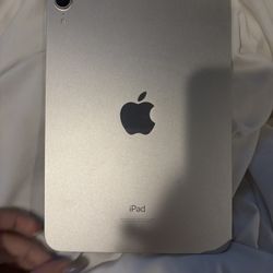 iPad Mini 6 – 64GB – Starlight (Light Champagne Gold)
