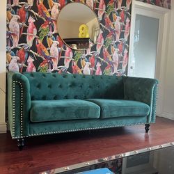 Sofa verde impecable