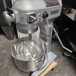 Hobart A-200T 20 qt Mixer New Stainless Bowl, New Hook, New beater, New Timer