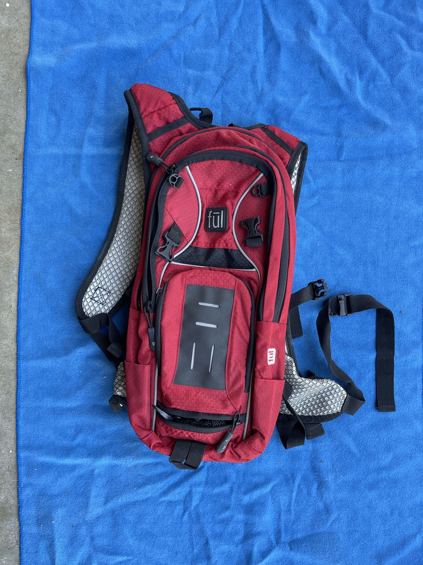 Ful Hydration Hiking backpack