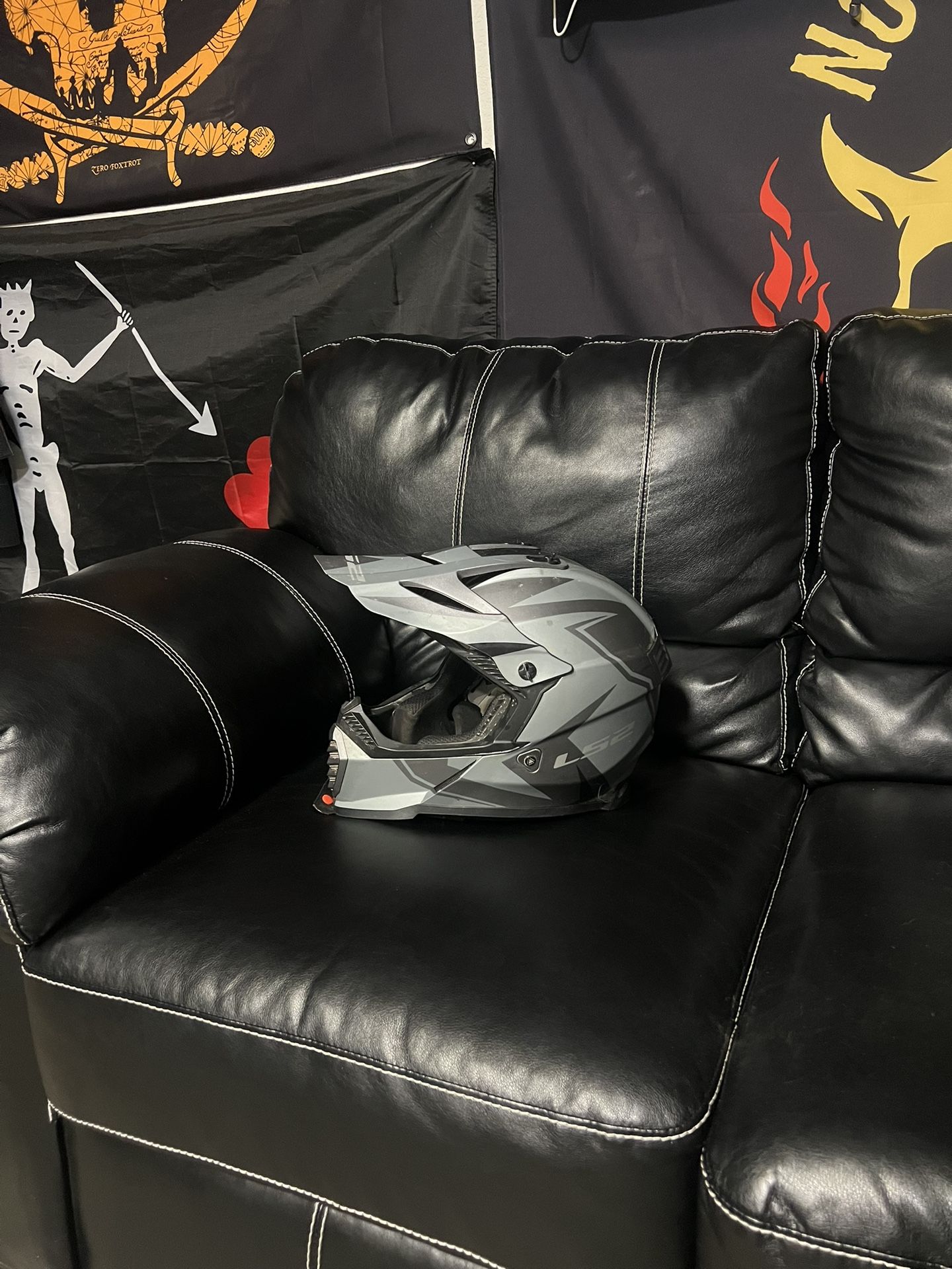 LS2 Gate TwoFace Helmet