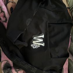 wolves she long sleeve