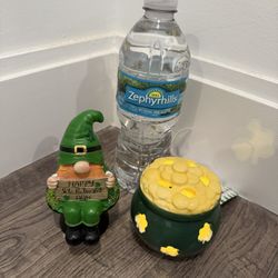 Set of 2, St Patrick Tabletop Decor