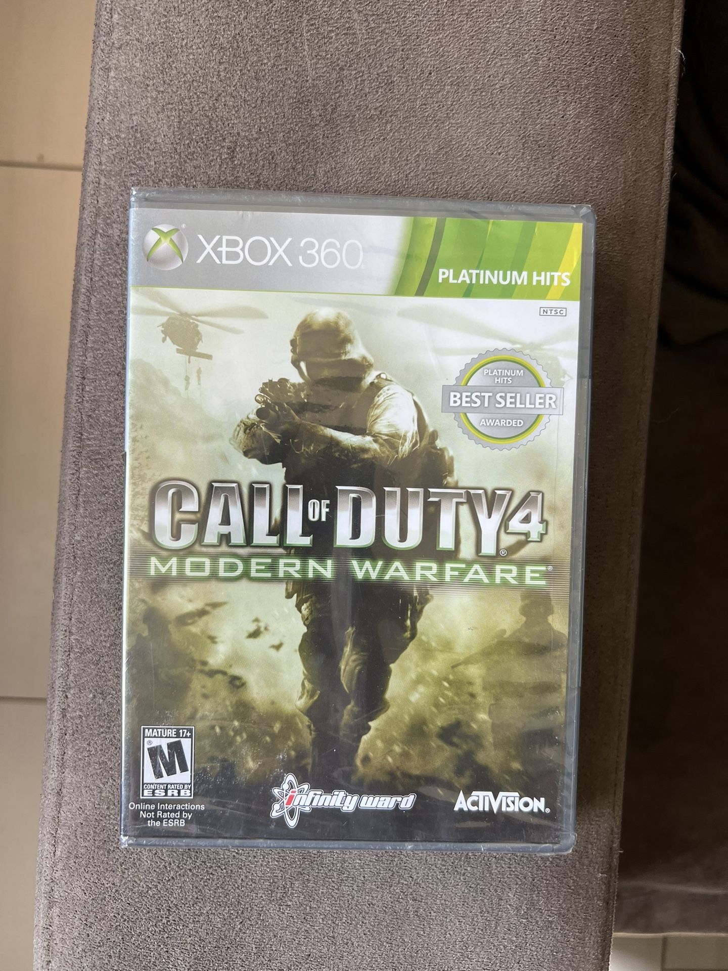 Call of Duty 4: Modern Warfare Platinum Hits (Microsoft Xbox 360, 2010) Sealed