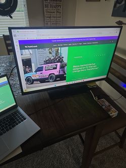 32" Vizio TV/ monitor