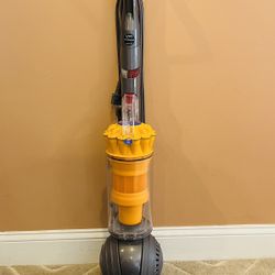 Dyson Slim Ball Vacuum Cleaner