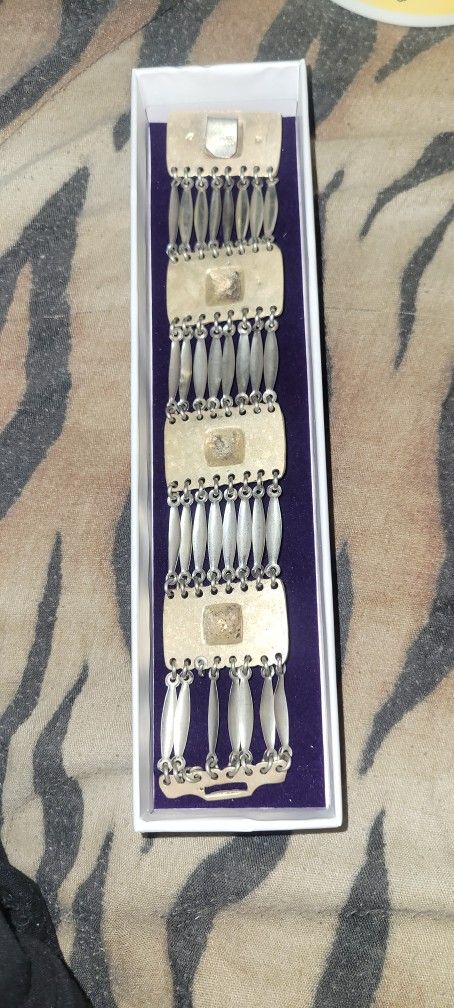 8in Long 60gram Mexico Silver Bracelet 