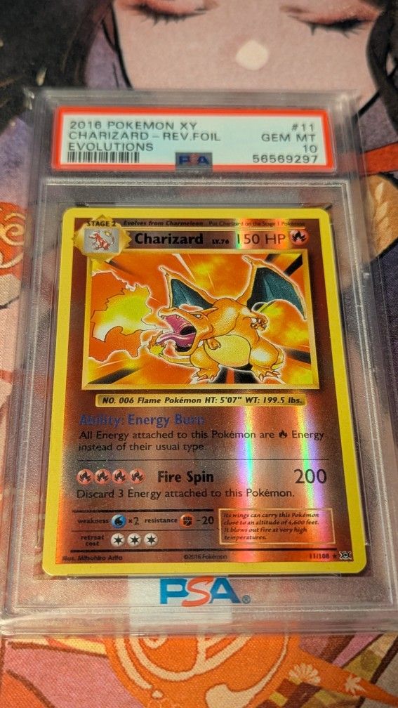 Pokemon Reverse Holo Charizard PSA 10 - Evolutions