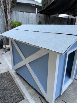 Large Dog House For Sale