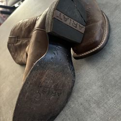 Women’s cowboy boots