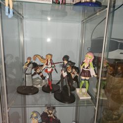 Selling anime Figurines And Old Playstation Games 