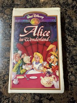 Alice In wonderland