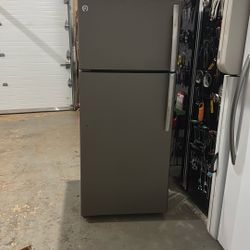 Ge Refrigerator