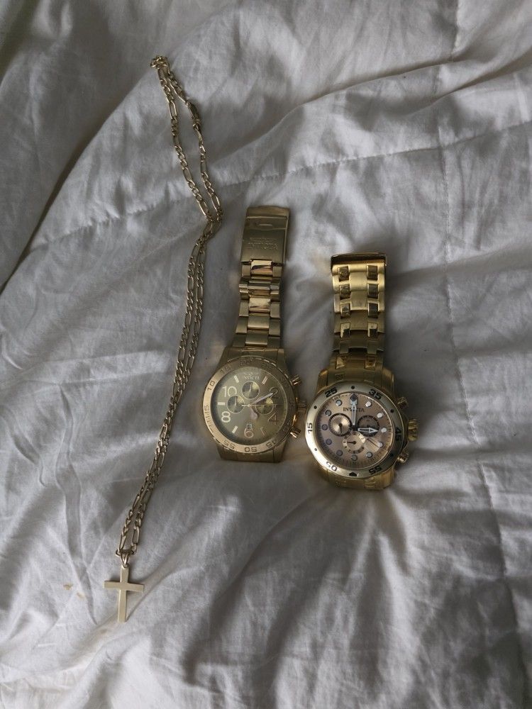 Real Gold Chain And Crucifix invita gold watch's large face