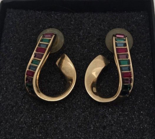Swan Swarovski Goldtone Pierce Earrings