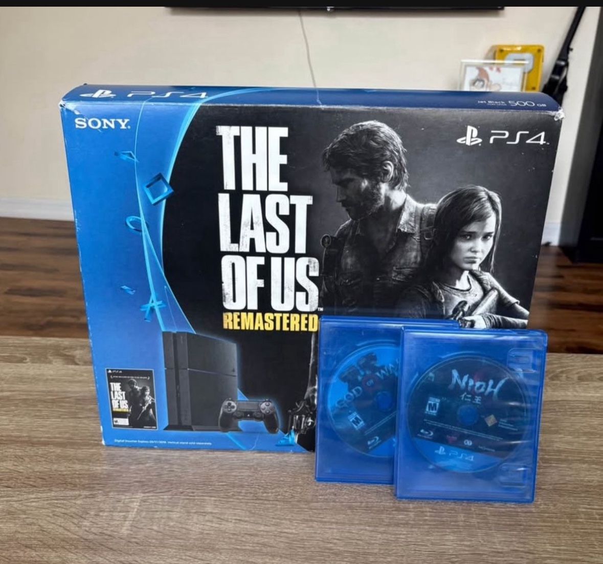 PlayStation 4 (PS4) Gaming System - Serial Matching!