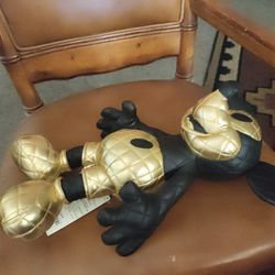 NEW MICKEY MOUSE PLUSH  (TAGS ATTACHED ).  $9.99  PICK ⛏️ UP ONLY