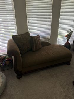 Day Bed and Living Room Furniture