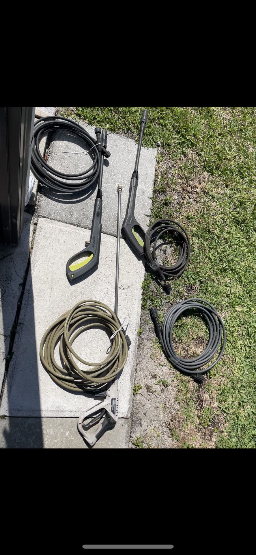 4 Electric Pressure, Washer, Hoses, And Three Wands everything is not been tested $40 for everything