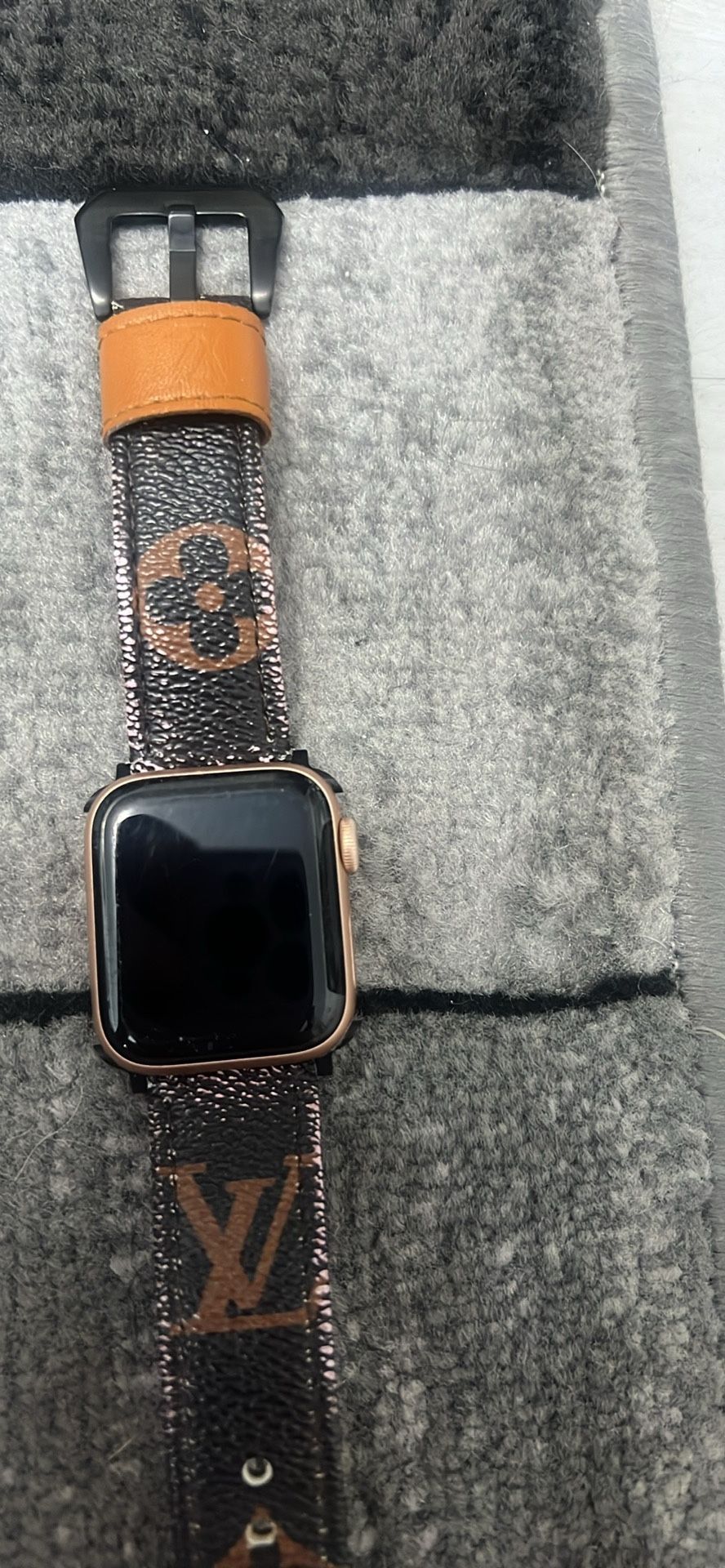 Apple watch SE 40mm GPS