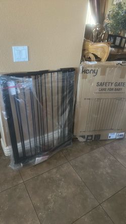 Keny Baby Safety Gate Black Metal  37X up to 42