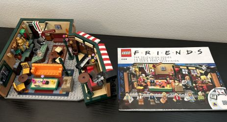 F•R•I•E•N•D•S central perk lego set (minifigures NOT included) 