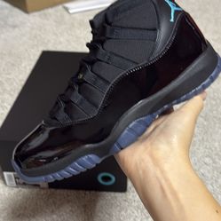 Jordan 11 Gamma Size 7Y