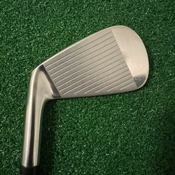 Taylormade M8 (3-Iron) - Tour Preferred / Forged