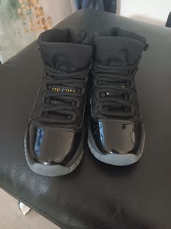 Air Jordan 11 Black Gamma Blue Sneakers 3.5Y