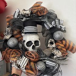 skull halloween wreath