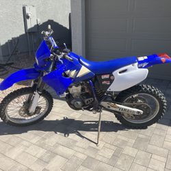 Yamaha WR400f