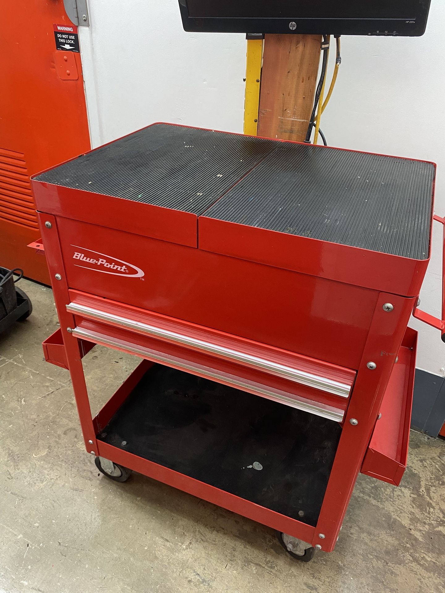 BluePoint Rolling Tool Cart - Red