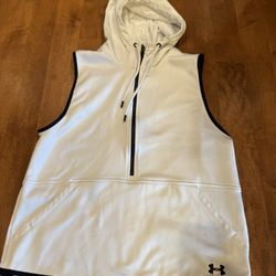 Women’s under Armour cold gear sleeveless workout hooded vest shipping available