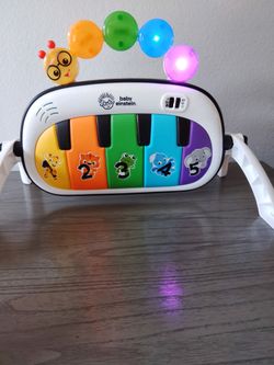 Toy  / Piano Musical  16 X 12