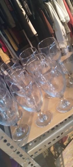 Glasses 8"