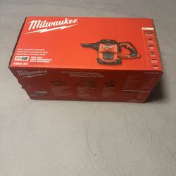 Milwaukee M18 Vacuum 