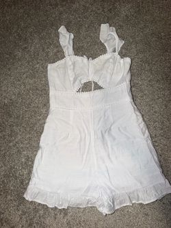 FOREVER 21 White Ruffle Romper with Cutout Detail